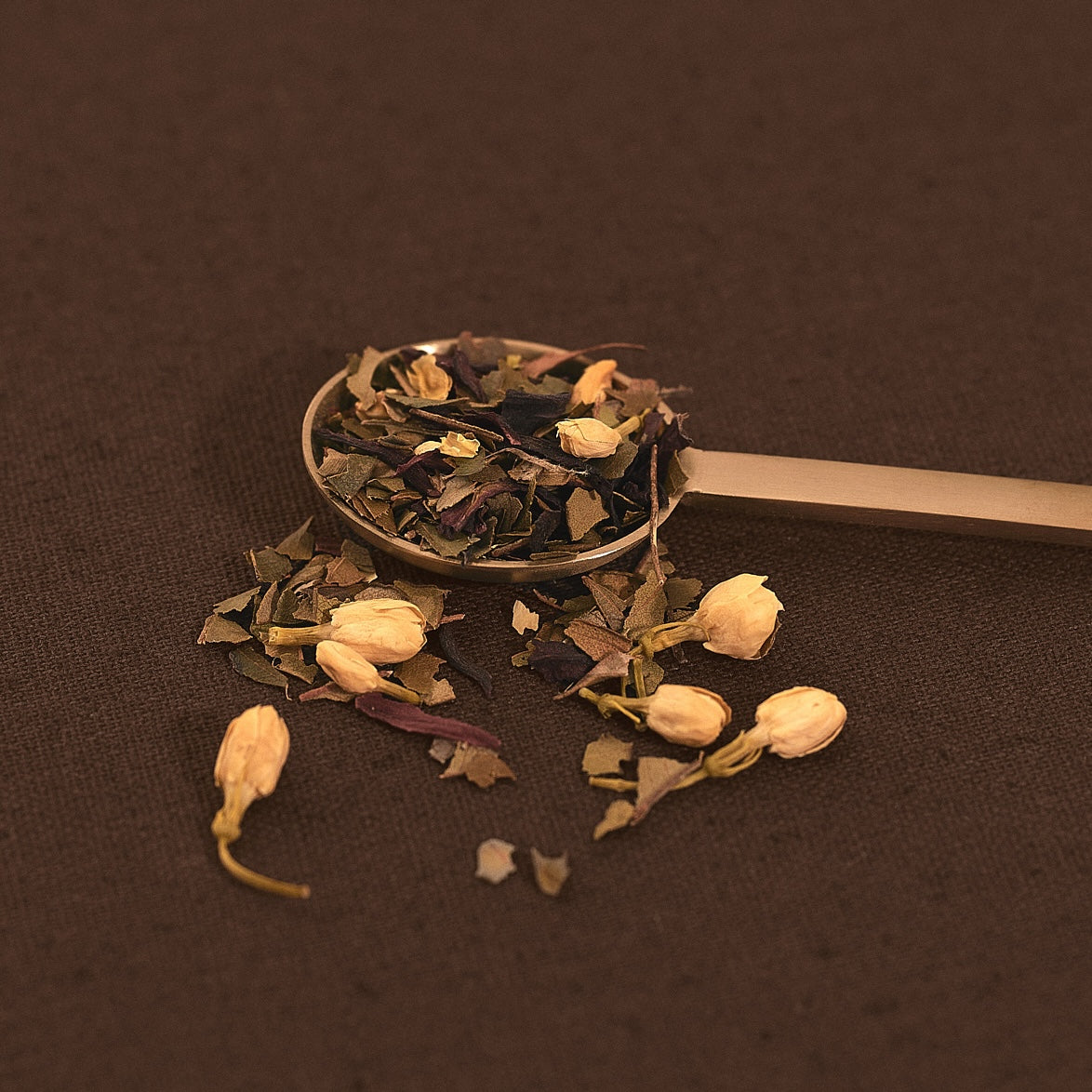 The Health Benefits of Switching to Caffeine-Free Tea